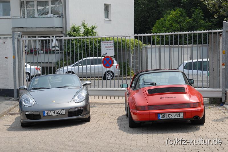 Porsche Zentrum Aachen 8886.JPG
